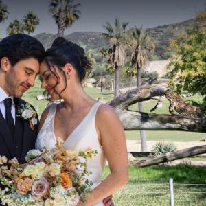 Couple in front of cheetah